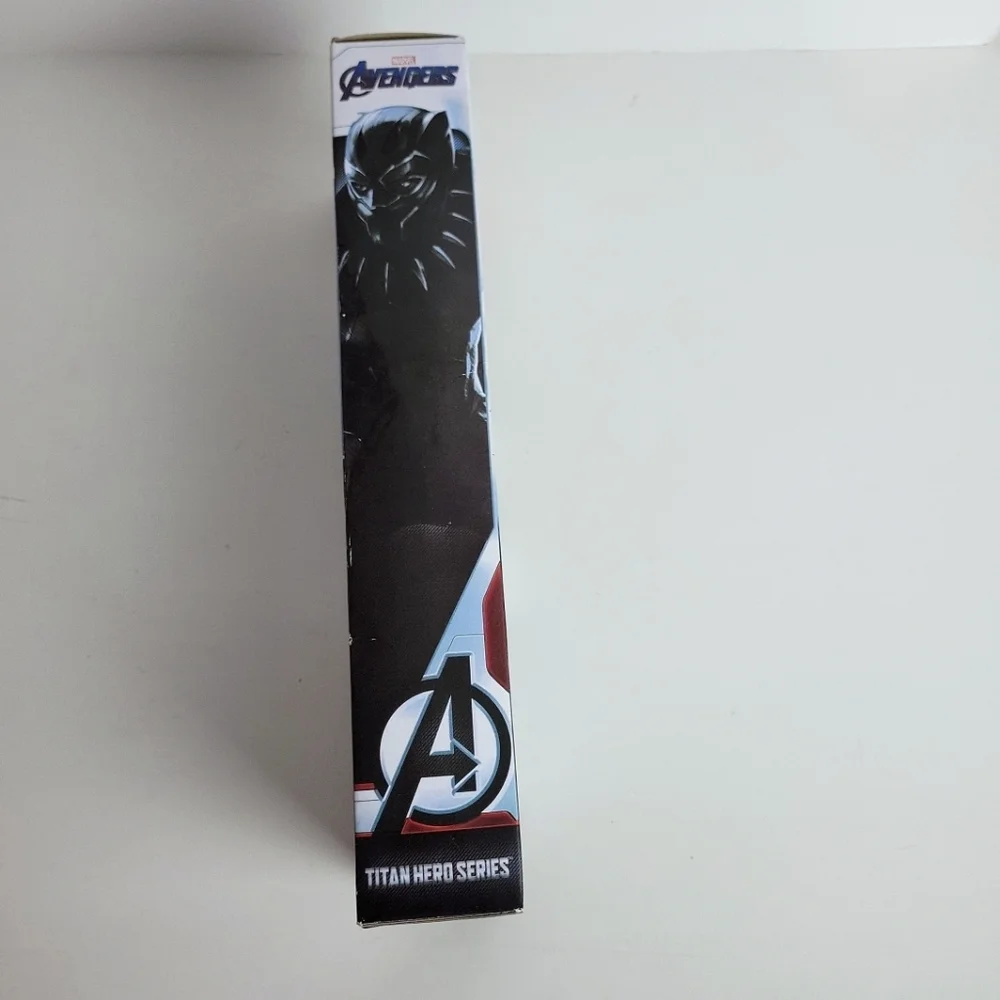 Hasbro Marvel Avengers Titan Hero Series Black Panther - Picture 3 of 6